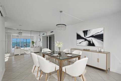 Copropriété à vendre à Sunny Isles Beach, Floride: 3 chambres, 145.86 m2 № 2035720 - photo 4