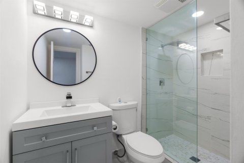 Condo in Delray Beach, Florida, 2 bedrooms  № 2190776 - photo 15