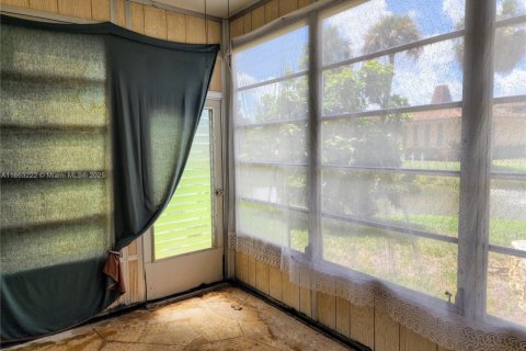 Copropriété à vendre à Lauderdale Lakes, Floride: 2 chambres, 87.7 m2 № 2038181 - photo 16