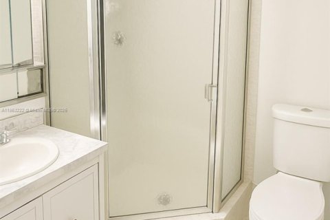 Copropriété à vendre à Lauderdale Lakes, Floride: 2 chambres, 87.7 m2 № 2038181 - photo 14