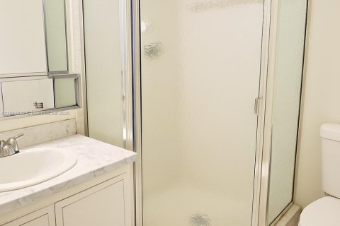 Copropriété à vendre à Lauderdale Lakes, Floride: 2 chambres, 87.7 m2 № 2038181 - photo 13