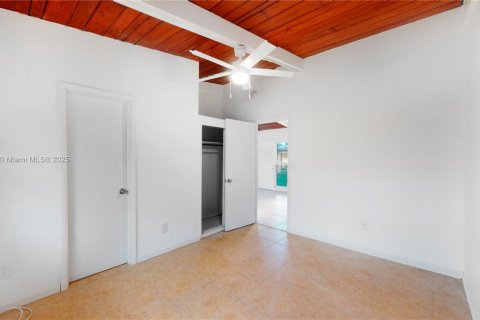 Apartment in Dania Beach, Florida 2 bedrooms, 74.32 sq.m. № 1921114 - photo 8