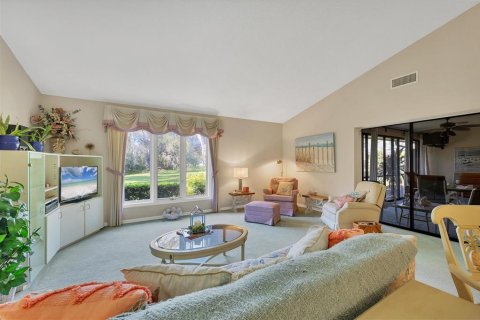 House in Sarasota, Florida 3 bedrooms, 226.03 sq.m. № 1547203 - photo 9