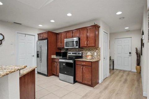 Villa ou maison à vendre à St. Lucie, Floride: 2 chambres, 131.83 m2 № 2189189 - photo 30