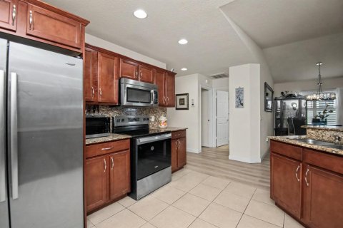 Villa ou maison à vendre à St. Lucie, Floride: 2 chambres, 131.83 m2 № 2189189 - photo 21