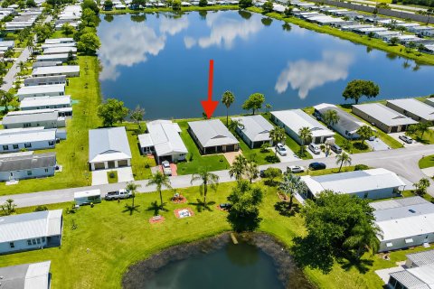 Villa ou maison à St. Lucie, Floride 2 chambres, 131.83 m2 № 2189189