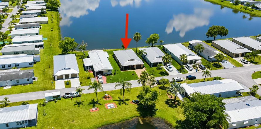 Villa ou maison à St. Lucie, Floride 2 chambres, 131.83 m2 № 2189189