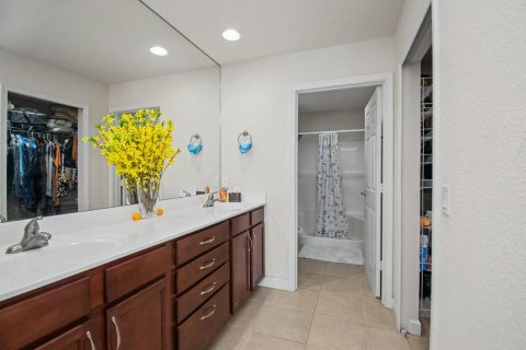Villa ou maison à vendre à St. Lucie, Floride: 2 chambres, 131.83 m2 № 2189189 - photo 25
