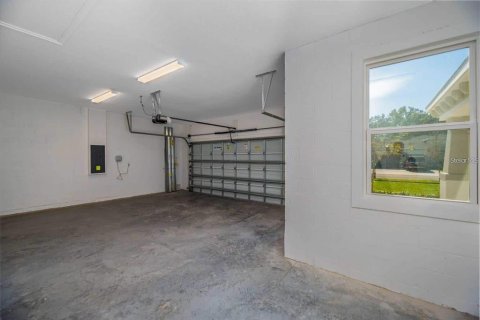 Villa ou maison à vendre à Ocala, Floride: 4 chambres, 224.08 m2 № 2230630 - photo 11