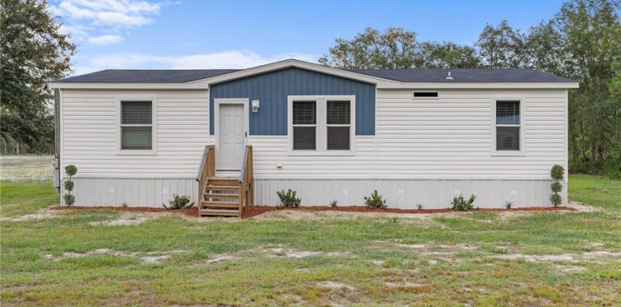House in Lake Butler, Florida 3 bedrooms, 118.91 sq.m. № 2393695