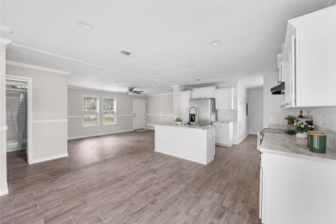 House in Lake Butler, Florida 3 bedrooms, 118.91 sq.m. № 2393695 - photo 24