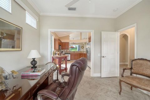 House in University Park, Florida 2 bedrooms, 149.57 sq.m. № 2391438 - photo 28
