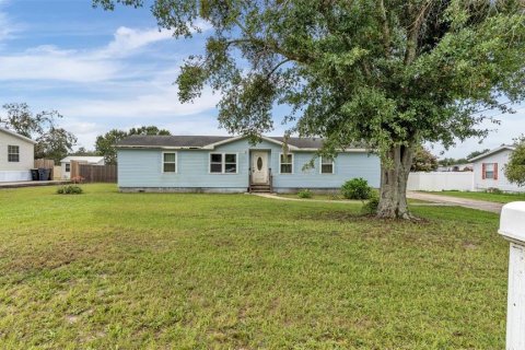 Villa ou maison à vendre à Mulberry, Floride: 3 chambres, 119.19 m2 № 2285371 - photo 5