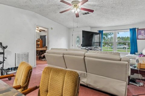 Villa ou maison à vendre à Mulberry, Floride: 3 chambres, 119.19 m2 № 2285371 - photo 8