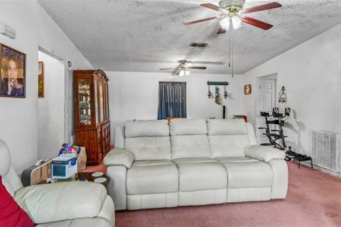 Villa ou maison à vendre à Mulberry, Floride: 3 chambres, 119.19 m2 № 2285371 - photo 6
