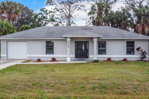 Casa en alquiler en North Port, Florida, 3 dormitorios, 108.23 m2 № 1379829 - foto 1