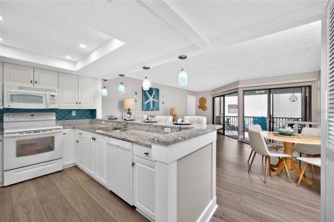 Copropriété à vendre à Englewood, Floride: 2 chambres, 92.25 m2 № 2109843 - photo 9