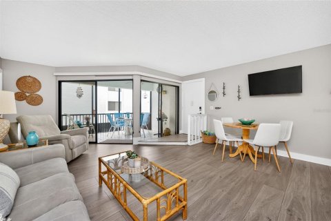 Copropriété à vendre à Englewood, Floride: 2 chambres, 92.25 m2 № 2109843 - photo 16