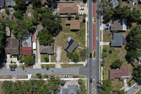 House in Clearwater, Florida 3 bedrooms, 117.89 sq.m. № 2150898 - photo 25