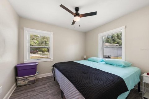 House in Clearwater, Florida 3 bedrooms, 117.89 sq.m. № 2150898 - photo 20