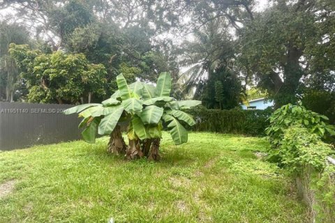 Villa ou maison à louer à Miami, Floride: 3 chambres № 2006186 - photo 15
