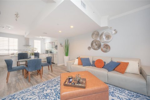 Adosado en venta en Aventura, Florida, 3 dormitorios, 134.71 m2 № 1811113 - foto 11