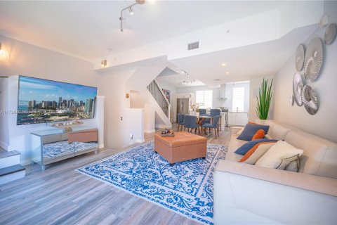 Adosado en venta en Aventura, Florida, 3 dormitorios, 134.71 m2 № 1811113 - foto 10