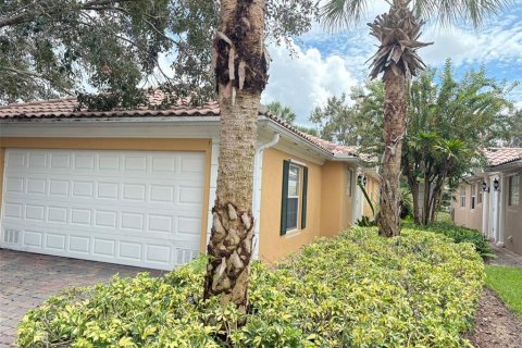 House in Orlando, Florida 3 bedrooms, 156.08 sq.m. № 1903250 - photo 1