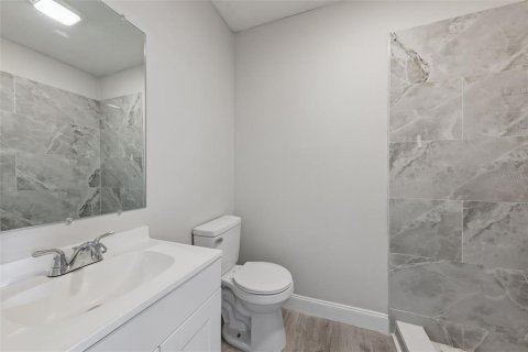 Villa ou maison à vendre à Orlando, Floride: 5 chambres, 230.4 m2 № 2147597 - photo 23