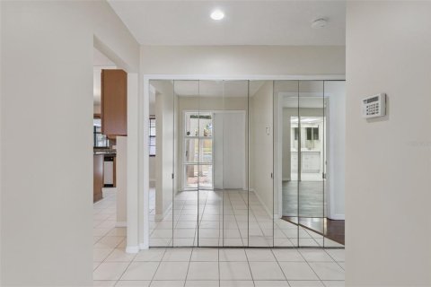 Villa ou maison à vendre à Orlando, Floride: 5 chambres, 230.4 m2 № 2147597 - photo 3