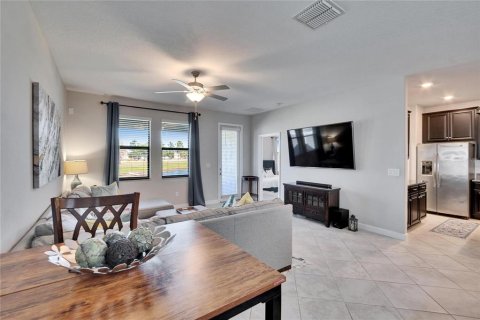 House in Sun City Center, Florida 4 bedrooms, 191.1 sq.m. № 1649414 - photo 15
