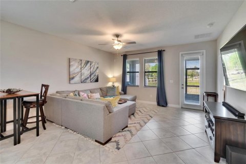 House in Sun City Center, Florida 4 bedrooms, 191.1 sq.m. № 1649414 - photo 16