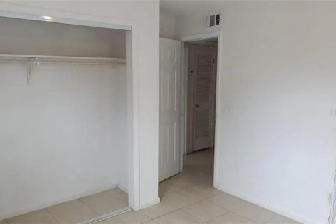 Appartement à louer à Fort Myers, Floride: 2 chambres, 86.21 m2 № 2207960 - photo 17