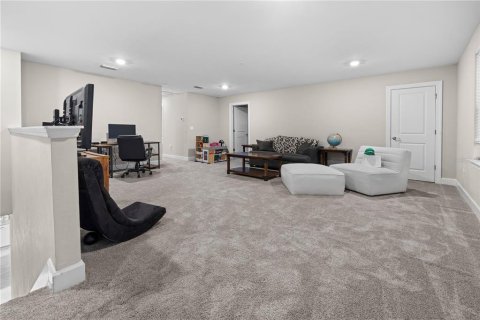 House in North Port, Florida 4 bedrooms, 270.35 sq.m. № 1523546 - photo 7