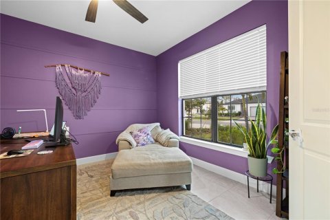 House in North Port, Florida 4 bedrooms, 270.35 sq.m. № 1523546 - photo 11