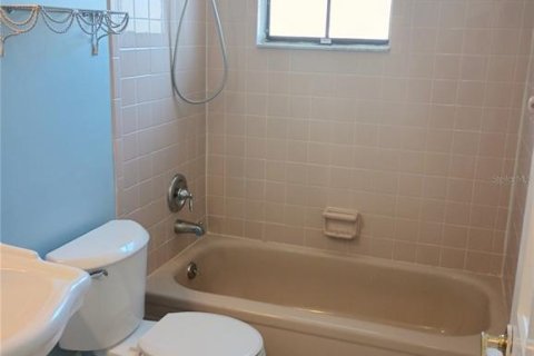 Duplex in Edgewater, Florida 2 bedrooms, 96.43 sq.m. № 1655603 - photo 7