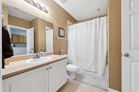 Condo in Orlando, Florida, 2 bedrooms  № 1835022 - photo 10