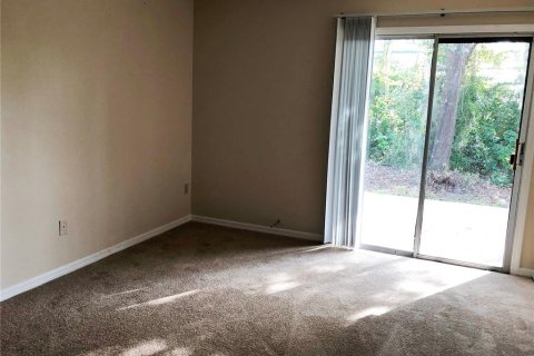 Apartment in Maitland, Florida 6 bedrooms, 112.41 sq.m. № 2400267 - photo 7