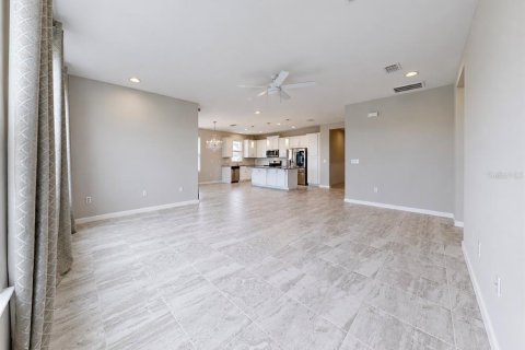 House in Riverview, Florida 3 bedrooms, 152.73 sq.m. № 2397041 - photo 18