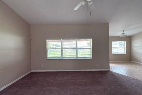 Casa en alquiler en Ocala, Florida, 3 dormitorios, 161.37 m2 № 1833595 - foto 2