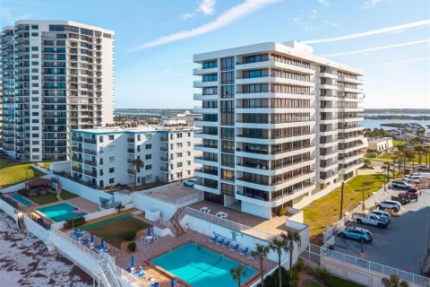 Copropriété à vendre à Daytona Beach, Floride: 3 chambres, 193.7 m2 № 2098672 - photo 4