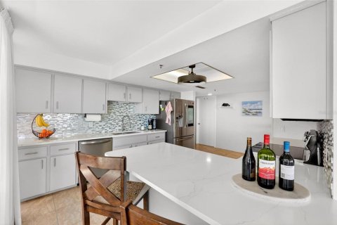 Copropriété à vendre à Daytona Beach, Floride: 3 chambres, 193.7 m2 № 2098672 - photo 12