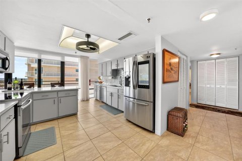 Copropriété à vendre à Daytona Beach, Floride: 3 chambres, 193.7 m2 № 2098672 - photo 9