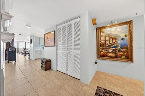 Copropriété à vendre à Daytona Beach, Floride: 3 chambres, 193.7 m2 № 2098672 - photo 6