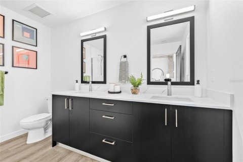 Apartamento en alquiler en Saint Petersburg, Florida, 2 dormitorios, 145.86 m2 № 1762184 - foto 16