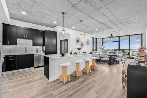 Apartamento en alquiler en Saint Petersburg, Florida, 2 dormitorios, 145.86 m2 № 1762184 - foto 7