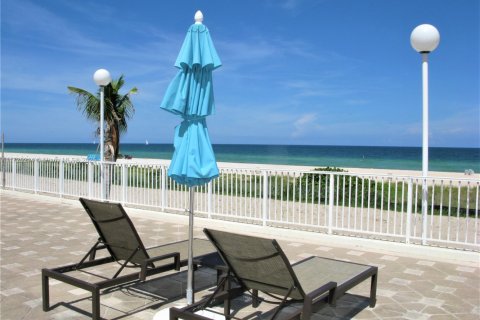 Condominio en venta en Miami Beach, Florida, 1 dormitorio, 76.55 m2 № 1702687 - foto 21