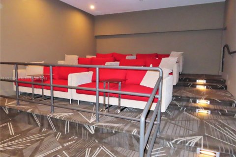 Condominio en venta en Miami Beach, Florida, 1 dormitorio, 76.55 m2 № 1702687 - foto 28