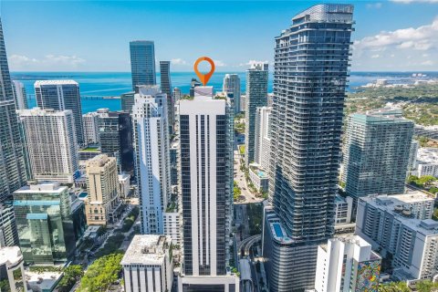 Condo in Miami, Florida, 2 bedrooms  № 1947236 - photo 18