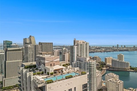 Condo in Miami, Florida, 2 bedrooms  № 1947236 - photo 17